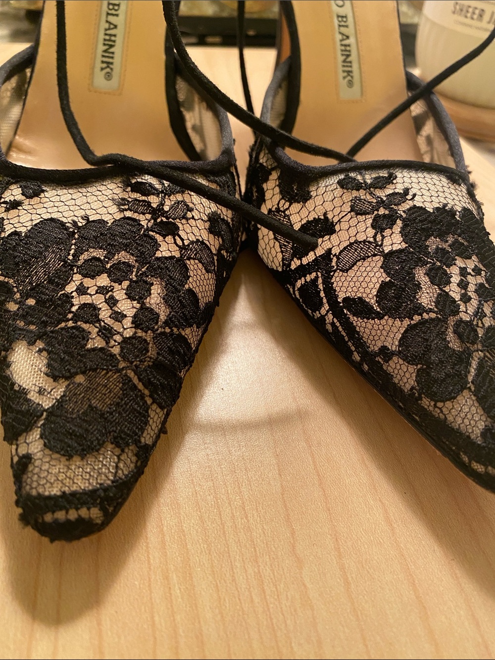 Manolo Blahnik Black Lace Pointed-Toe Ankle Tie Pumps - Picture 2 of 7